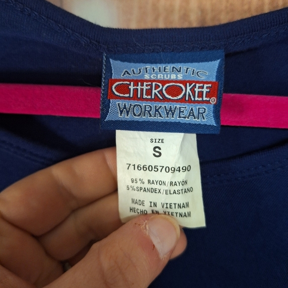 CHEROKEE WORKWEAR SCRUB TOP LONG SLEEVE BLUE SIZE SMALL - Picture 2 of 2